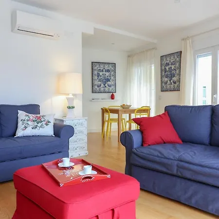 Azulejos' Charming With Terrace 2 By Lisbonne Collection Apartman *