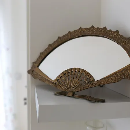 Azulejos' Charming With Terrace 2 By Lisbonne Collection Daire *