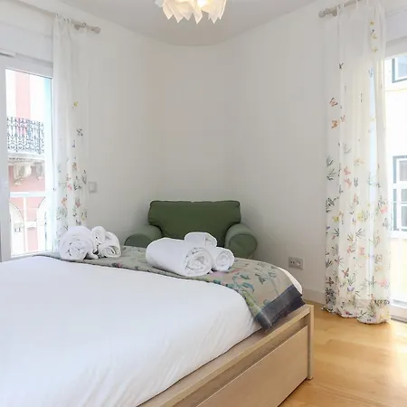 Daire Azulejos' Charming With Terrace 2 By Lisbonne Collection