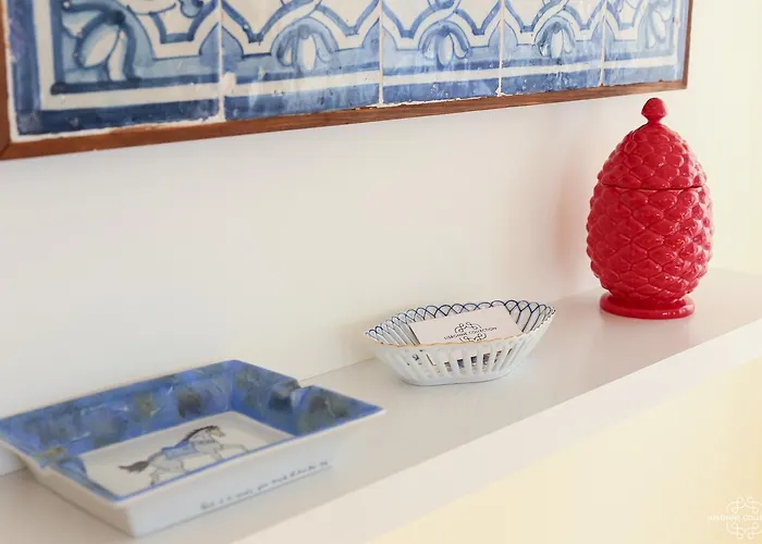 Azulejos' Charming With Terrace 2 By Lisbonne Collection * Lissabon