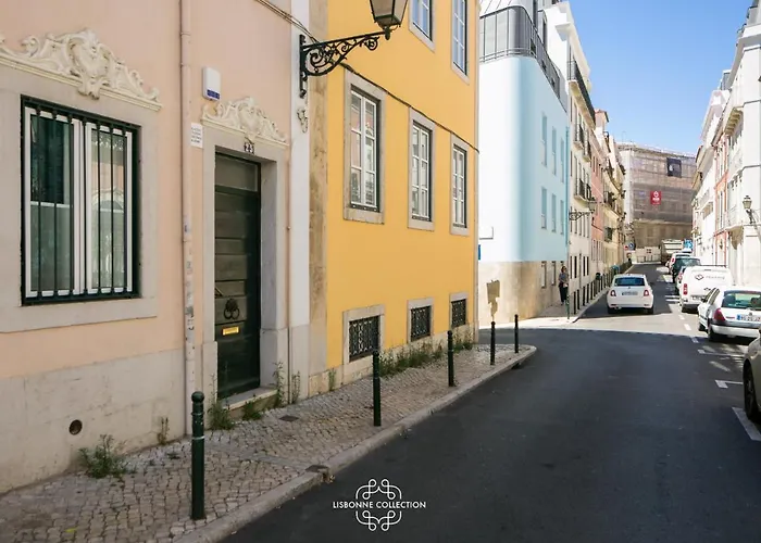 Azulejos' Charming With Terrace 2 By Lisbonne Collection Lisboa